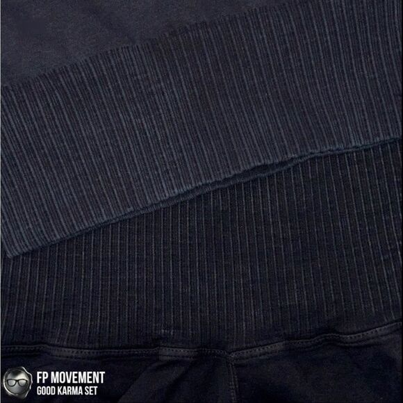 FP MOVEMENT GOOD KARMA CROP TANK BRA + RUNNING SHORTS IN WASHED BLACK XS/S M/L - Picture 12 of 16